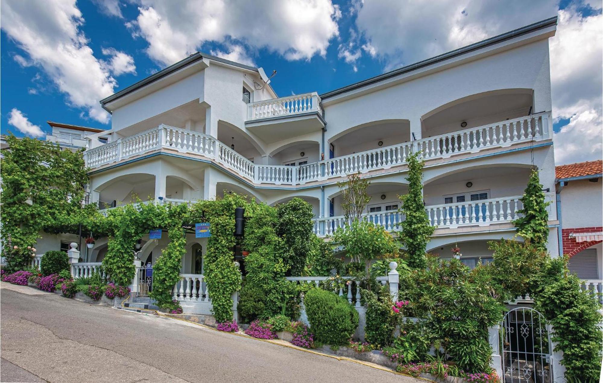 Stunning Apartment In Crikvenica With Wifi Екстериор снимка