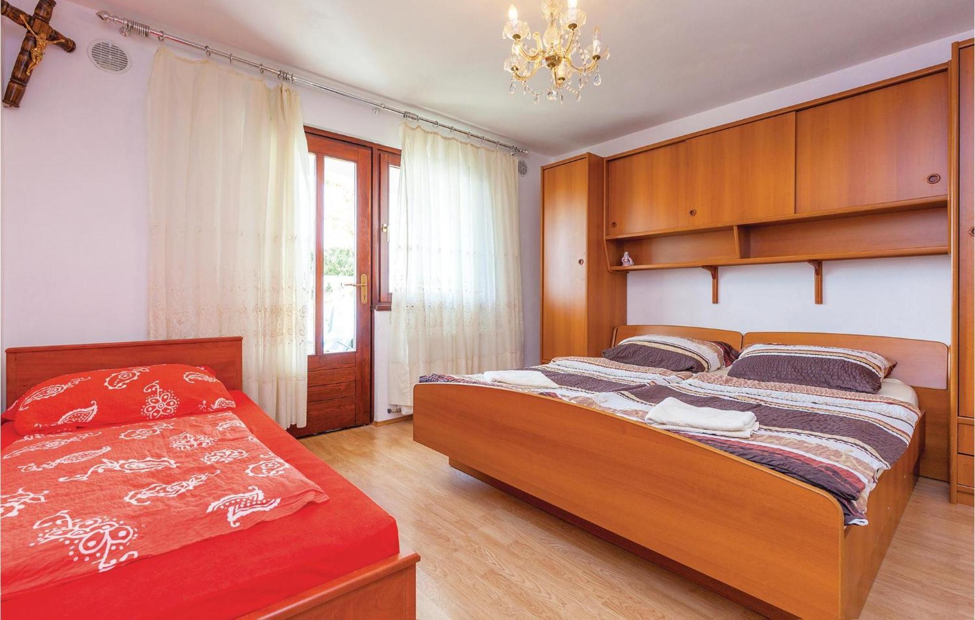 Stunning Apartment In Crikvenica With Wifi Екстериор снимка