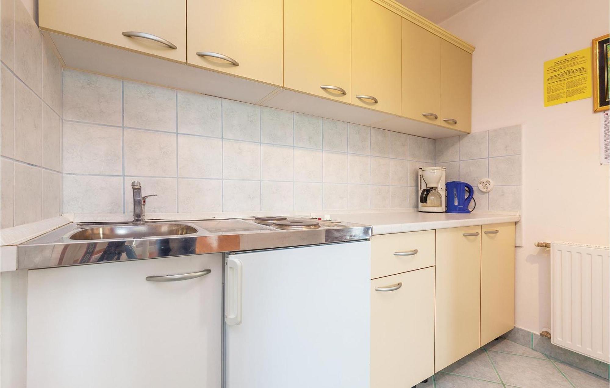 Stunning Apartment In Crikvenica With Wifi Екстериор снимка