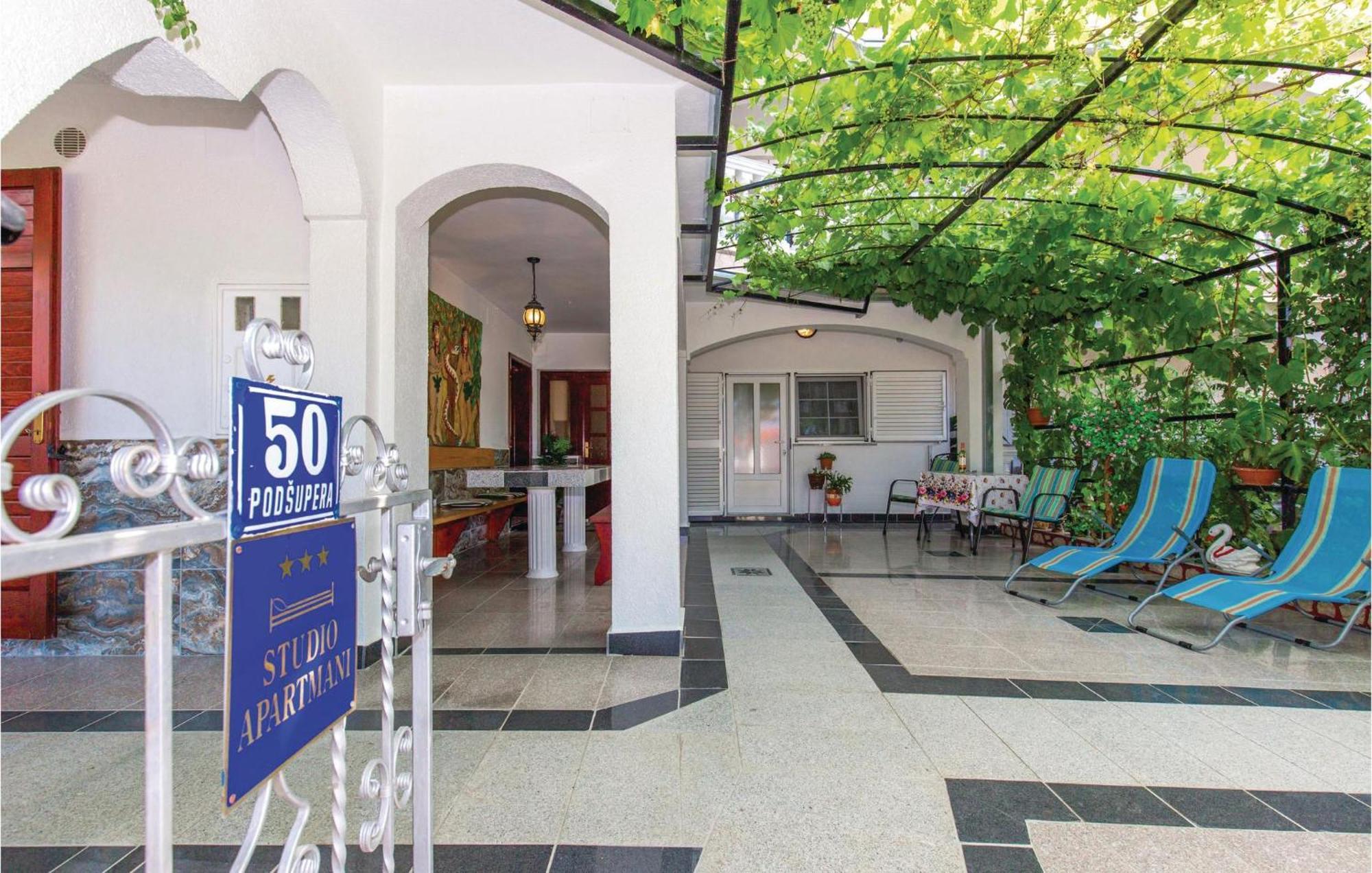 Stunning Apartment In Crikvenica With Wifi Екстериор снимка